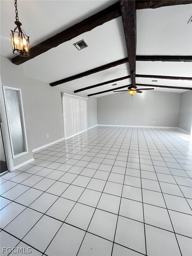 Photo - 609 SE 23rd Pl