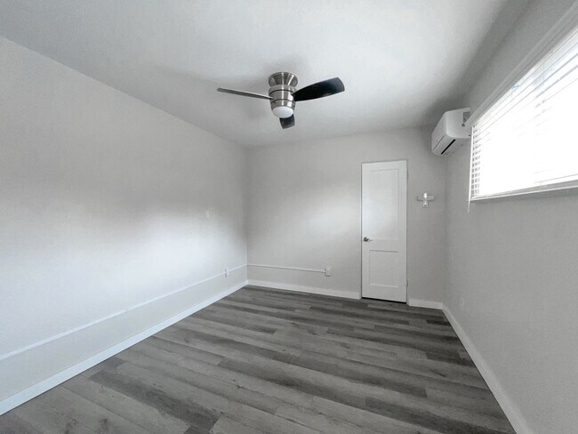 Photo - A591 Unit 6848-02