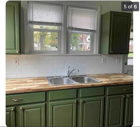 Photo - 258 Probasco St