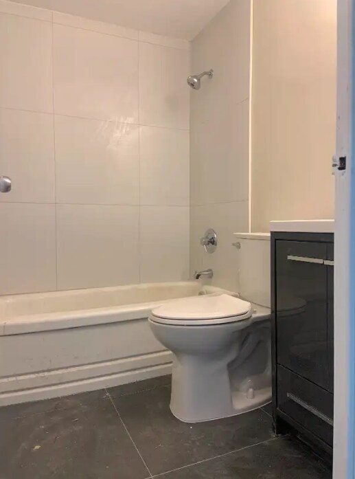 Photo - Must See 2 Bdrm at the Corner of Main and ... Unit 1