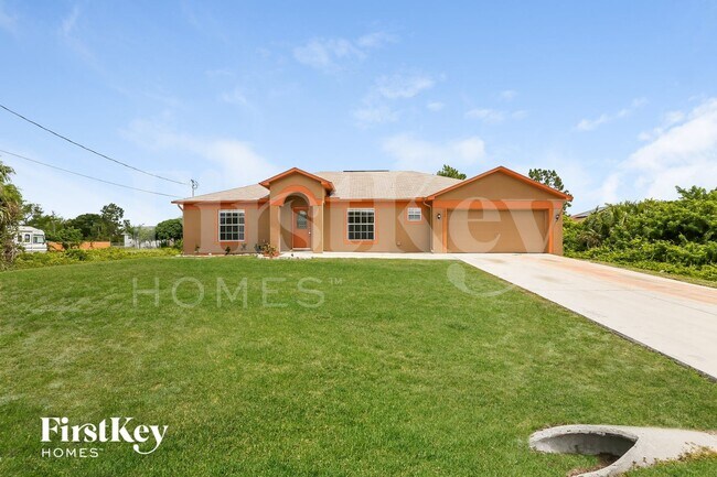 Photo - 5404 2nd St W