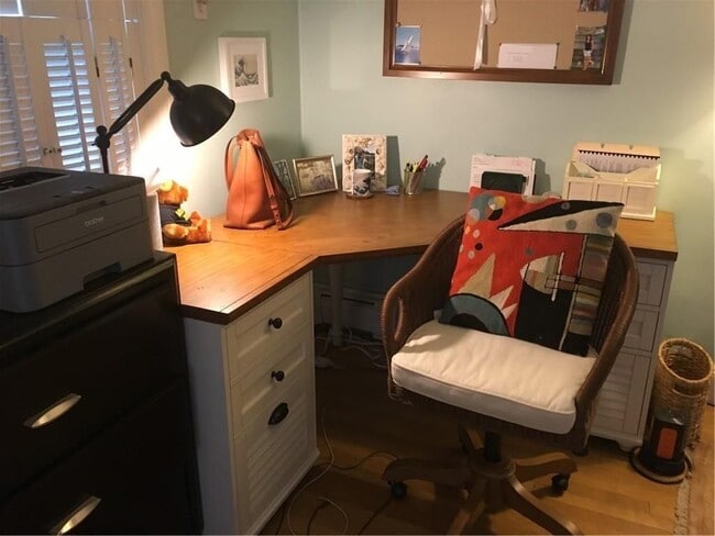 Photo - 16 Grotto Ave