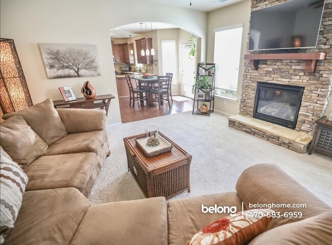 Photo - 206 Manous Way