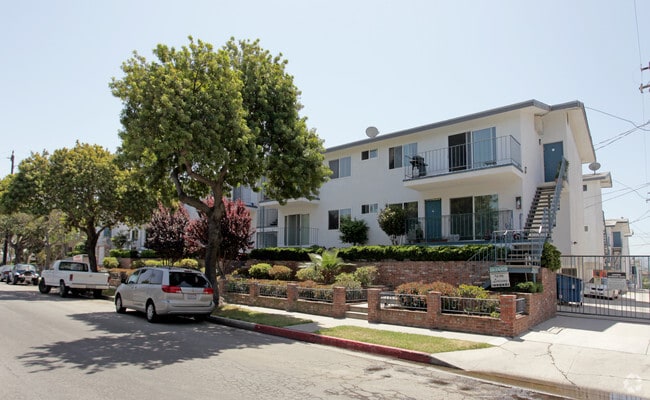 Photo - Tally Ho Torrance Apartments