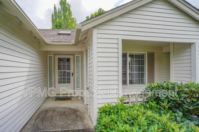 2607 SE 175th Ave