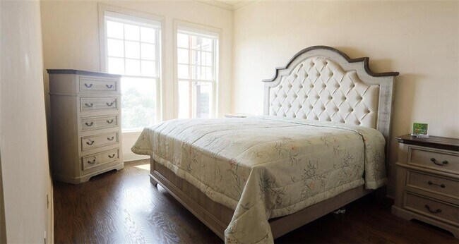 Photo - 360 Chambers St Unidad 405