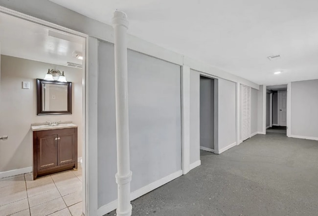 Photo - 11725 S Wentworth Ave