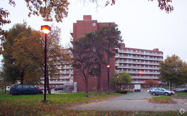 Photo - O'Brien Towers