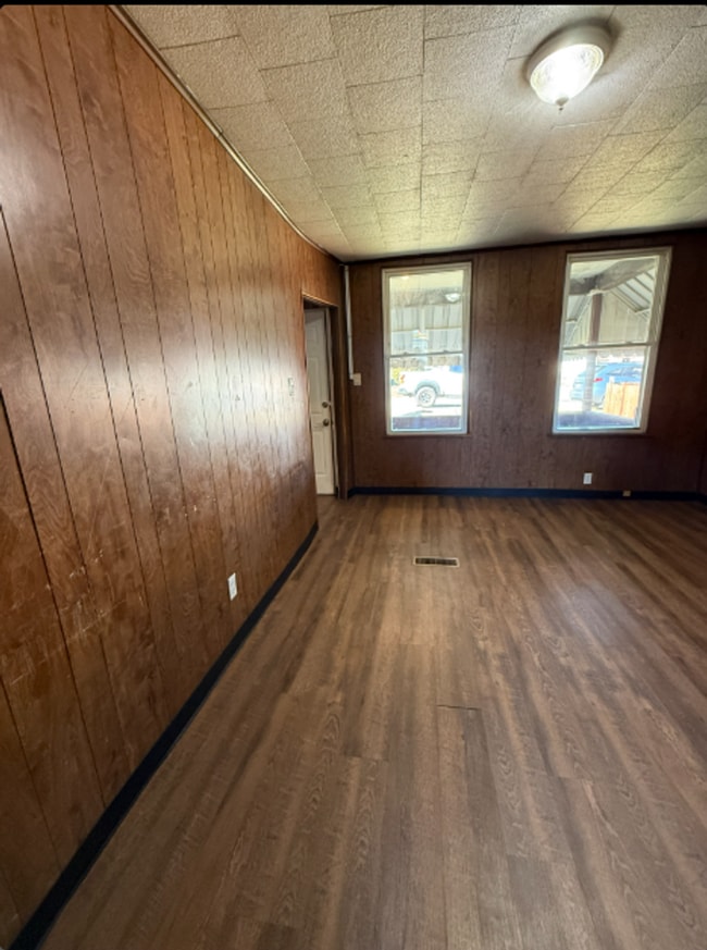 Photo - Charleroi, PA-2 Bedroom, 1 Bath