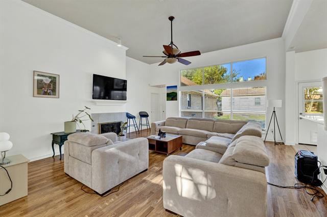 Photo - 18 Equestrian Ct