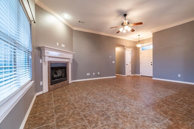 Photo - 4 Bedroom Brick home in Central Fayetteville!