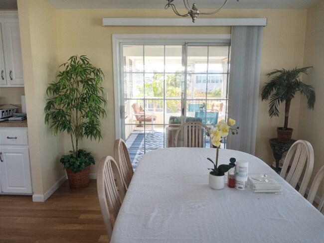 Photo - 31 Emden Cir