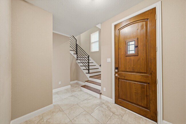 Photo - 1113 W 18th St Unidad A