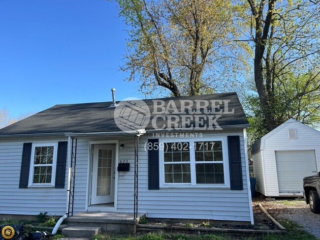 Building Photo - 2-Bed 1-Bath House
