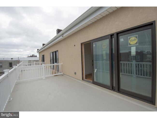 Building Photo - 1400-14-1414 S Darien St Rental