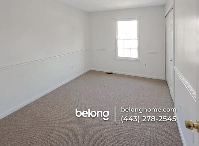 Photo - 3870 Gateview Pl