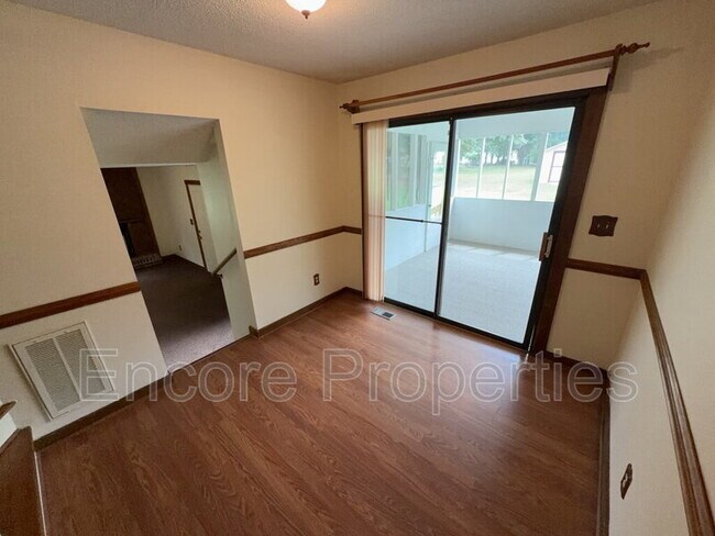 1125 Bermuda Run