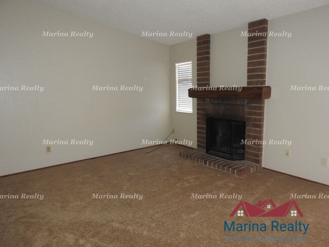 Photo - 2 bed 2 bath single family home in established neighborhood in City of Suisun