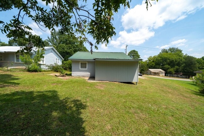 Photo - 510 W Lake Dr