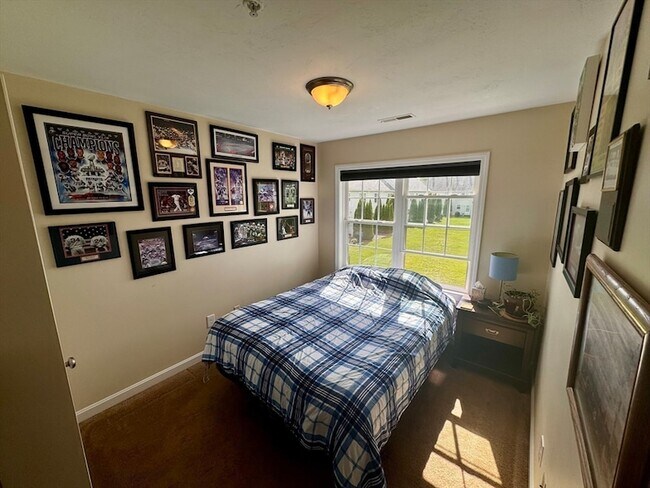 Photo - 14 Merrimac Way Unidad E