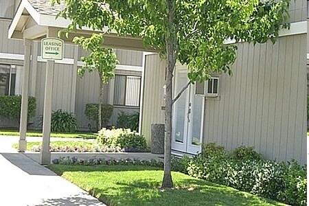 Community Lane