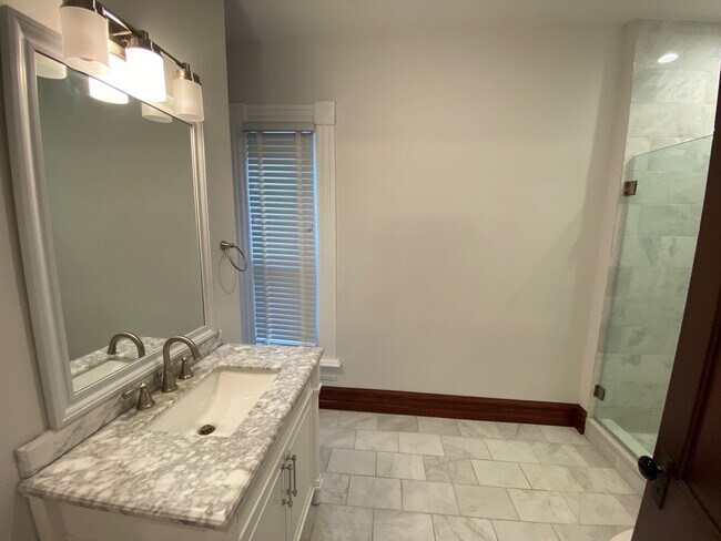 Photo - W King Ave 103-103.5 MLR Unidad 103.5 Top