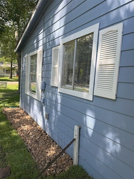 Photo - 410 Shirlington Rd