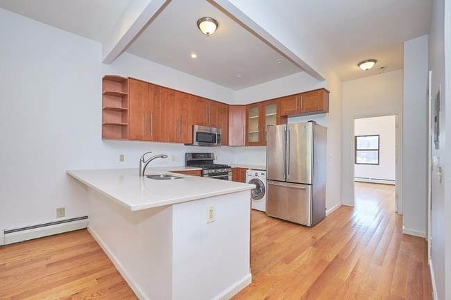Photo - 288 Wadsworth Ave Apartamento Unidad 3
