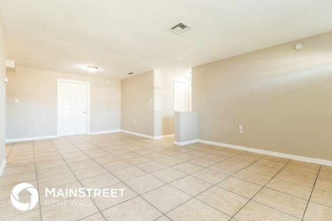 Photo - 1103 Chelsea Ln