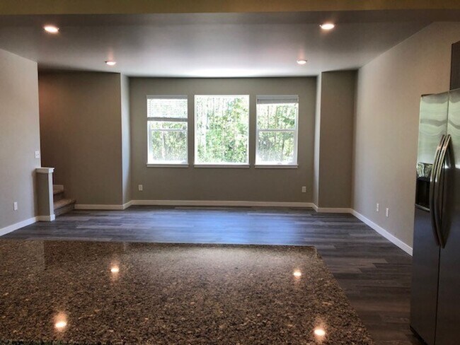 Photo - 1836 Eastgate Loop Unit 102