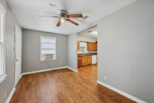 Building Photo - 1819 N 19th St Rental