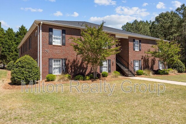 Photo - 74 Fantasy Ln Unit D