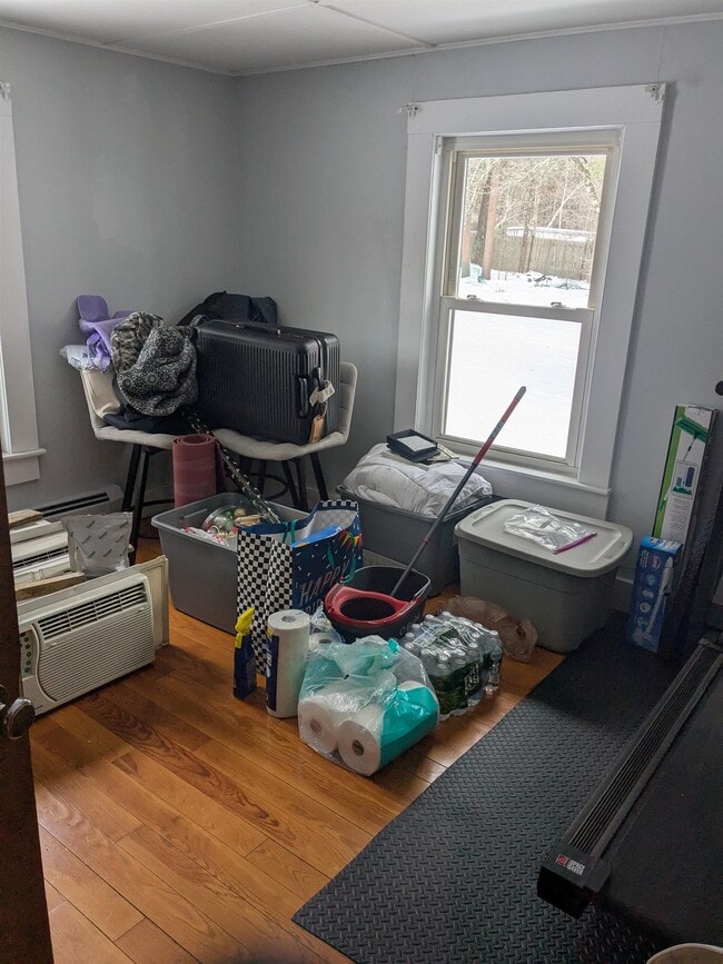 Photo - 112 Old Bridge St