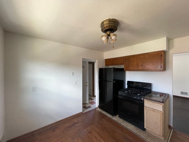 Photo - 4820 N 91st St Unit 4820A N 91st St