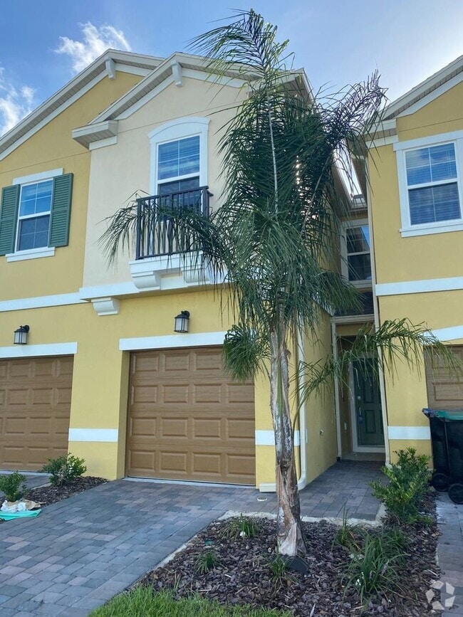Building Photo - Townhome for Rent