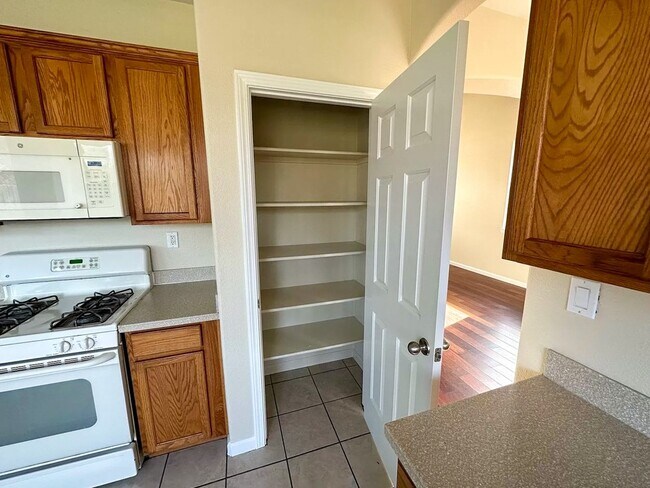 Photo - 9615 Harvest View Way