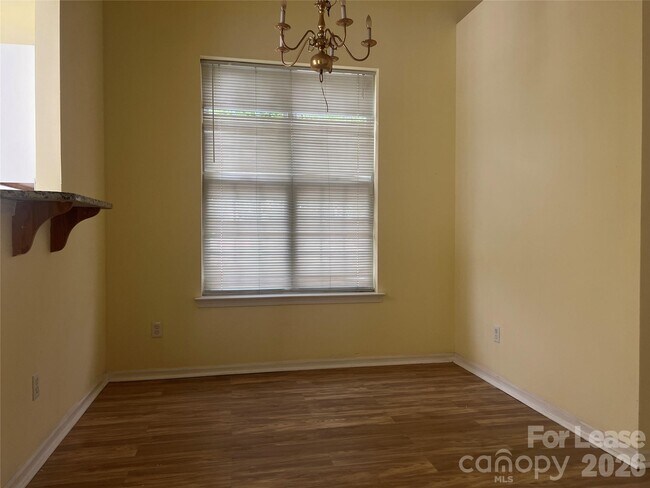 Photo - 9247 Cranfield Ln