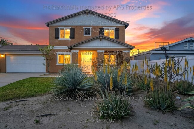 Building Photo - 139 Thompson Ave