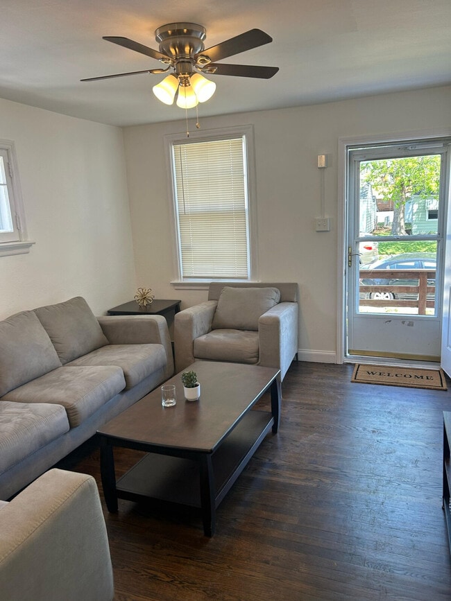 Photo - 6025 Fyler Ave Unidad SI ID1505835P