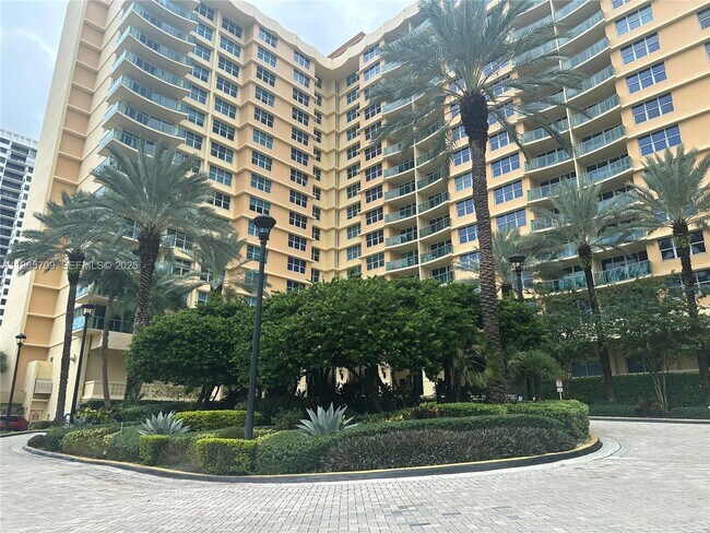 Photo - 2501 S Ocean Dr Unit 535