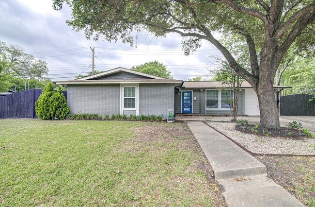 Photo - 1311 Westmoor Dr