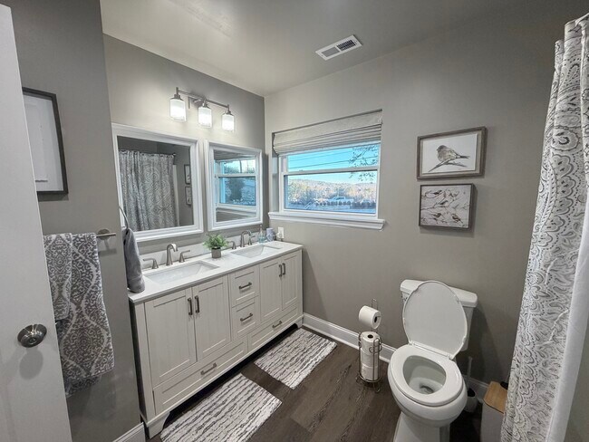 Photo - 10264 Pleasant View Dr