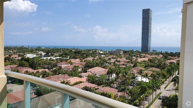 Building Photo - 19390 Collins Ave Unit 1124 Rental