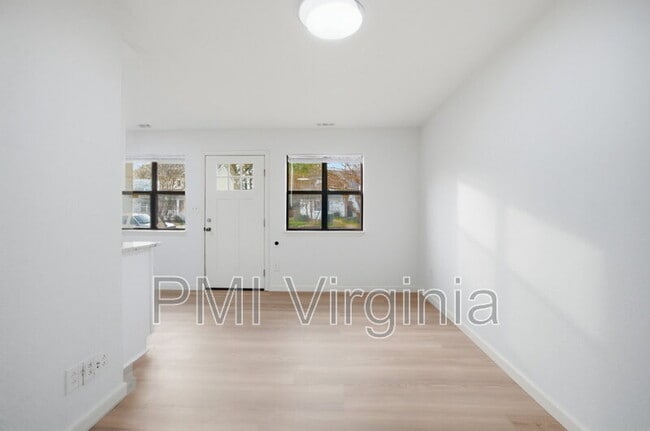 Photo - 2644 McKann Ave