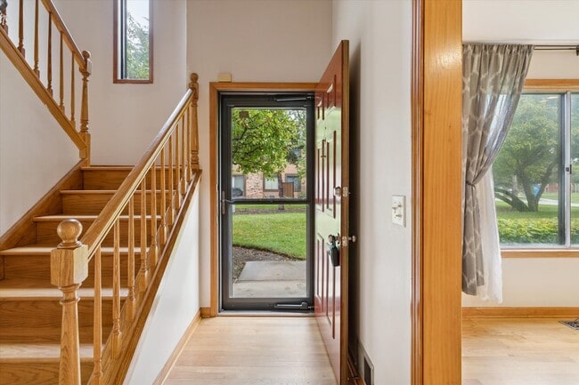 Photo - 1410 Fairfax Ln