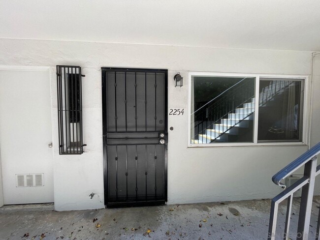 Building Photo - 2254 Garnet Ave Rental