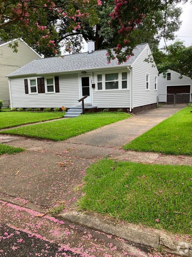 Building Photo - 1359 Virgilina Ave Rental