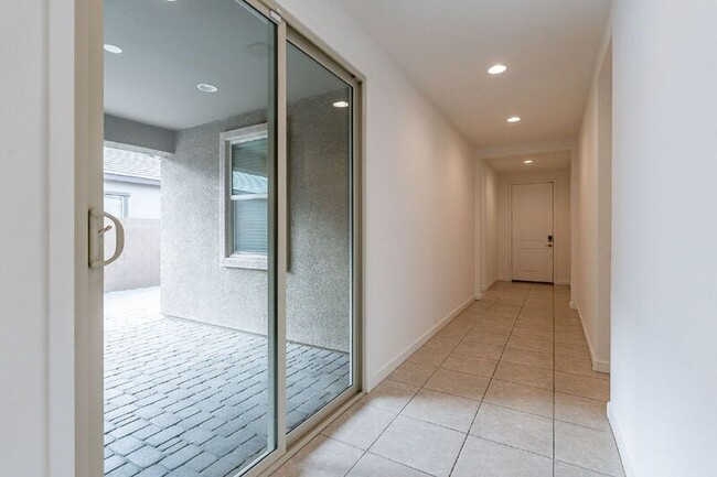 Photo - 21637 S 212th Pl