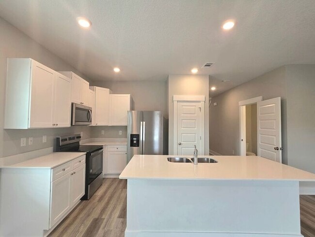 Photo - 4167 Pendragon Cir