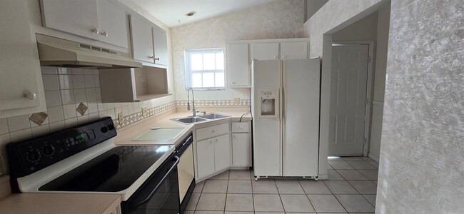 Photo - 2315 NE 40th Ave